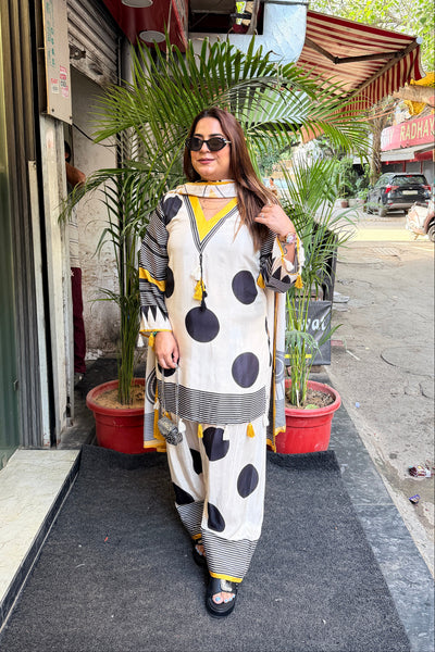 ‘NAMRA’ Polka Dots Three Piece set