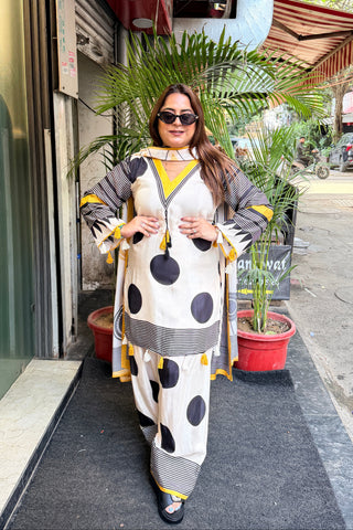 ‘NAMRA’ Polka Dots Three Piece set