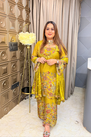 ‘ABEER’ Printed Four Piece Set