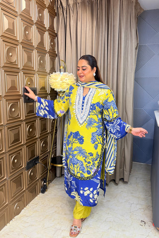 ‘DANIYA’ Straight Three Piece Set