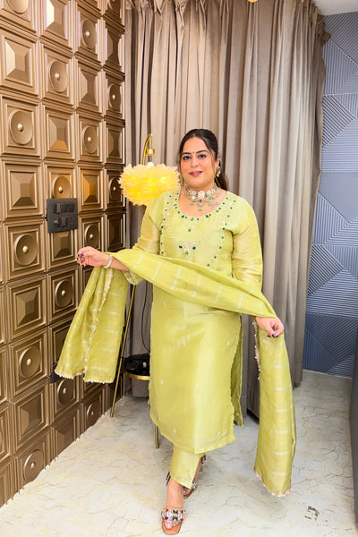 ‘ZUNERA’ Emerald Straight Three Piece Set