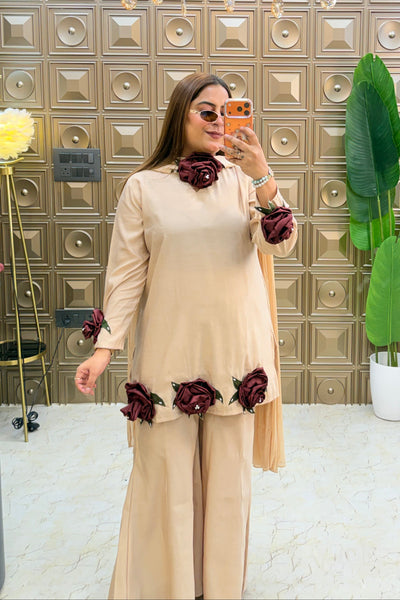 ‘ GULBAHAR 2.0’ 3D Flowers Three Piece Set