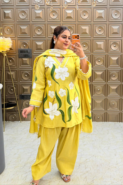 ‘ SAMYA 2.0’ Handprint Three Piece Set