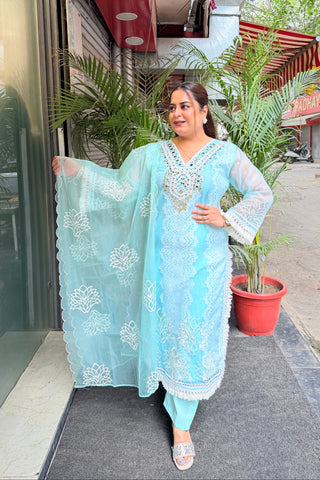 ‘INSHA’ Mirror Work Three Piece Set