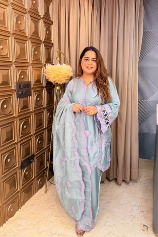 ‘ZEHRA’ Pakistani Three Piece Set