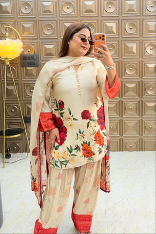 ‘ZOYA’ Farshi Three Piece Set