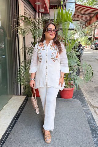 'HEER' Thread work Co–ordset