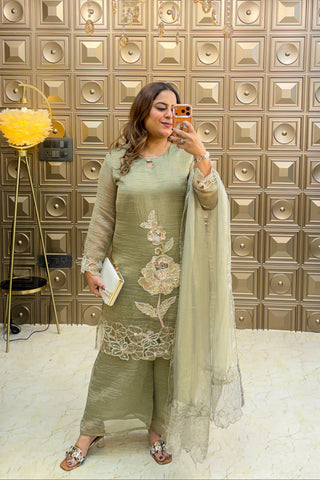 ‘MAHAM’ Handwork Three Piece Set