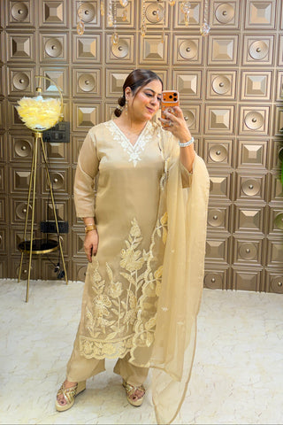 ‘GUFRANA’ Gota Patti Three Piece Set