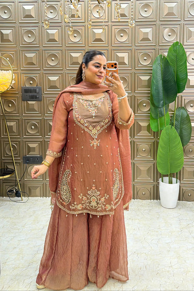 ‘LIBAAS’ Three Piece Set