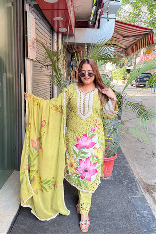 'RUMAYSA' Handprinted Three Piece Set