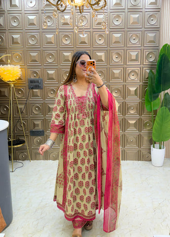 'GULNAAZ' 3 pc cotton A line Suit